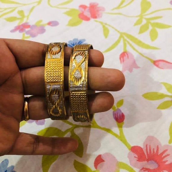 Intricate Gold and Silver Bangles - Picture 2 of 3